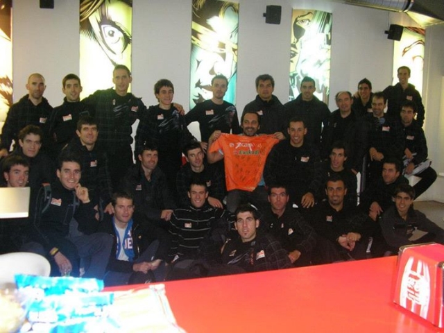  Laser tag team